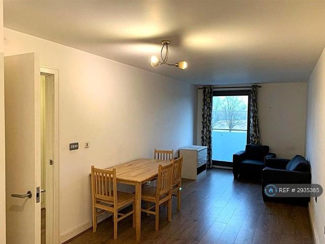 Apartment for rent in Slough