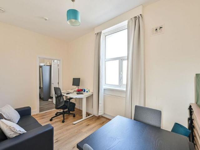 Apartment for rent in Royal Borough of Kensington and Chelsea, Greater London