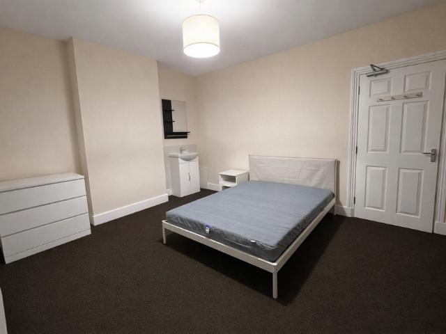Apartment for rent in London Borough of Croydon, Selhurst