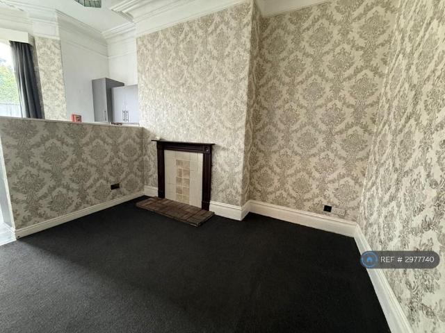 Apartment for rent in South Cliff, Kepwick