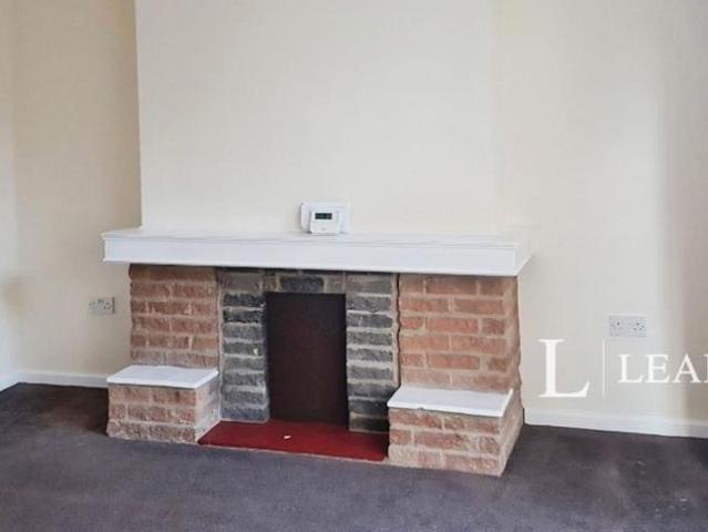 Apartment for rent in Southtown, Stokesby