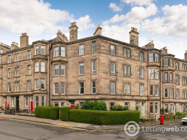 Apartment for rent in Broughton, Scotland