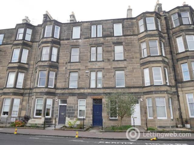 Apartment for rent in Broughton, Scotland