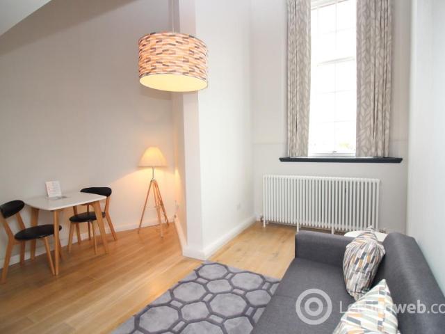 Apartment for rent in Powderhall, Broughton