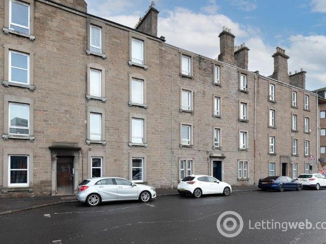 Apartment for rent in Coldside, Scotland