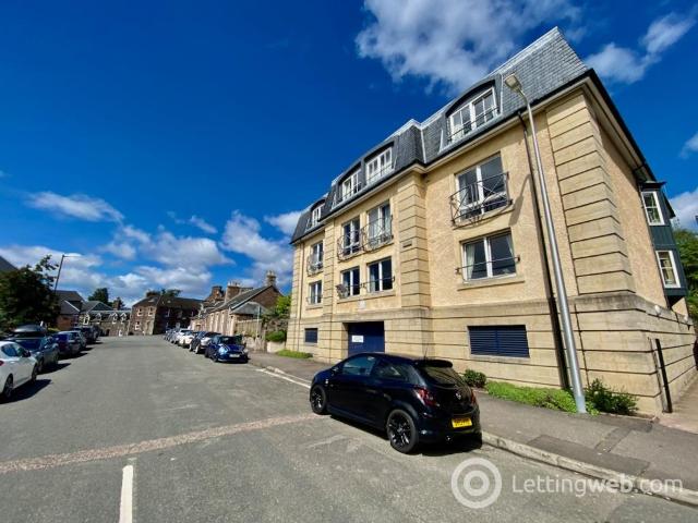 Apartment for rent in Crieff