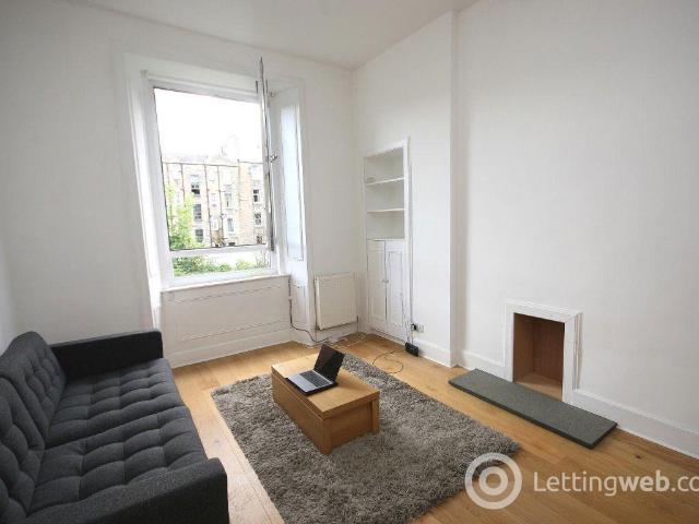 Apartment for rent in Hillside, Leith