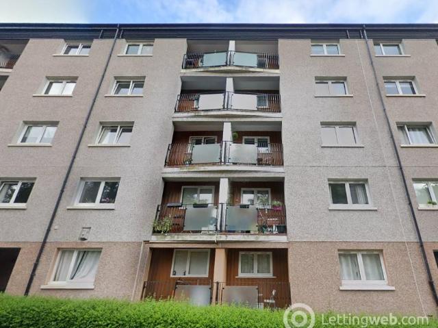 Apartment for rent in Dowanhill, Scotland