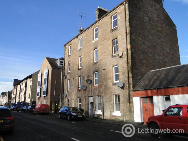 Apartment for rent in Bridgend, Moneydie