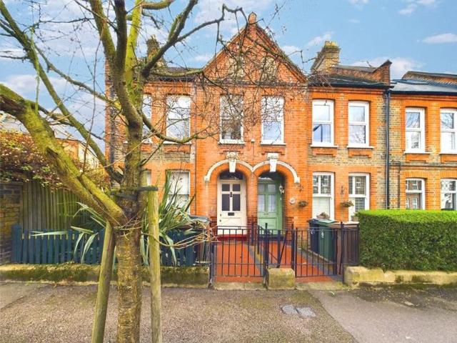Apartment for rent in Higham Hill, London Borough of Waltham Forest