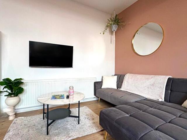 Apartment for rent in Hyson Green, Haddon