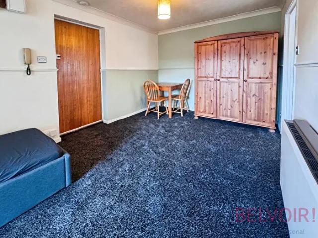 Apartment for rent in The Park, City of Nottingham