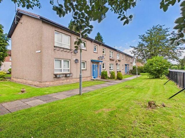 Apartment for rent in Knightswood, Scotland