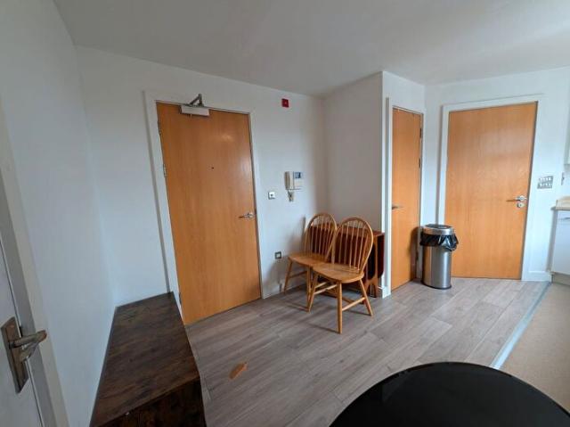 Apartment for rent in Mount Pleasant, Nangreaves