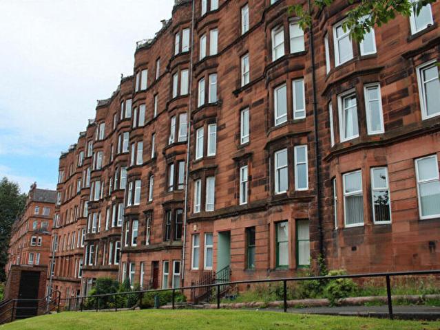 Apartment for rent in Thornwood, Glasgow