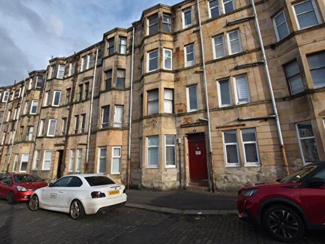 Apartment for rent in Castlehead, Glenburn