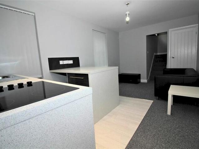 Apartment for rent in Bede Island, Old Wharf