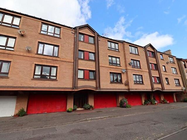 Apartment for rent in Crossmyloof, Scotland