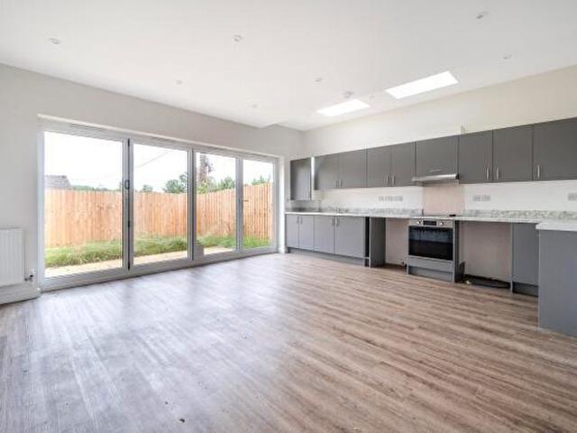 Apartment for rent in Black Bourton, Oxfordshire