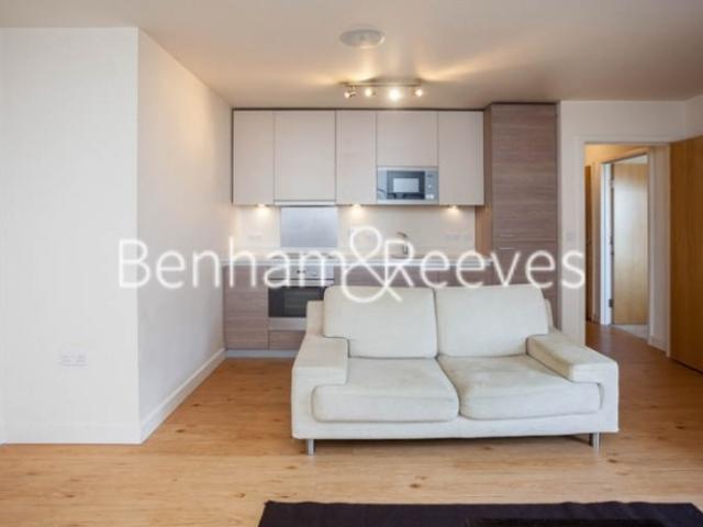 Apartment for rent in Colindale, Greater London