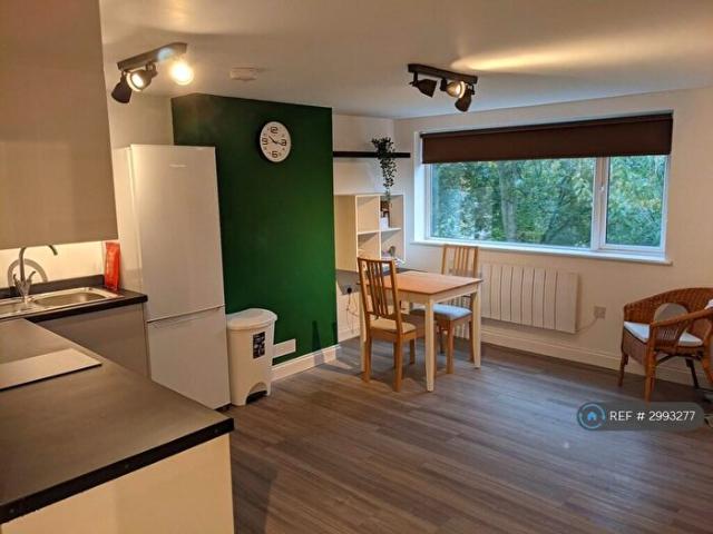 Apartment for rent in Bradgate Heights, Old Wharf