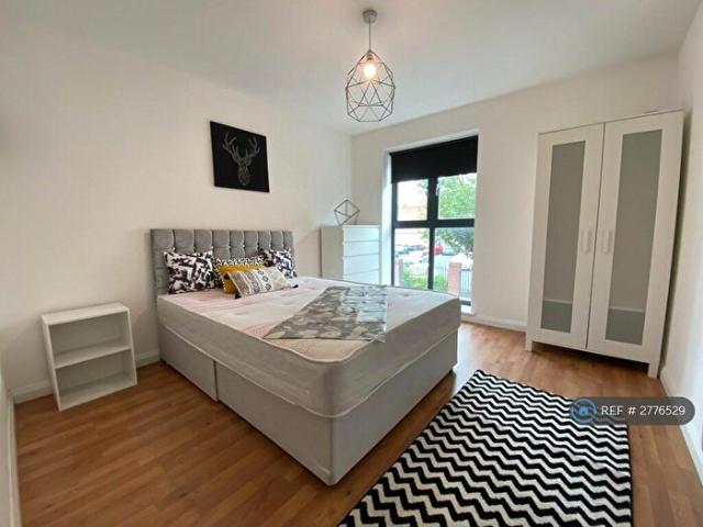 Apartment for rent in St Matthew's, Old Wharf