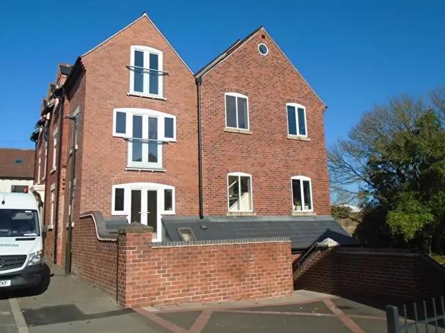 Apartment for rent in Caldermill, East Midlands