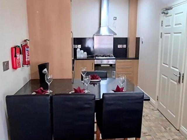 Apartment for rent in St Matthew's, Old Wharf