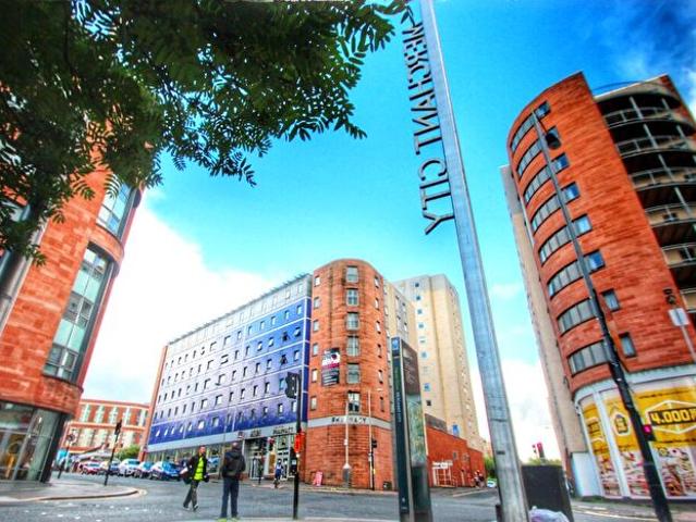 Apartment for rent in Merchant City, Scotland