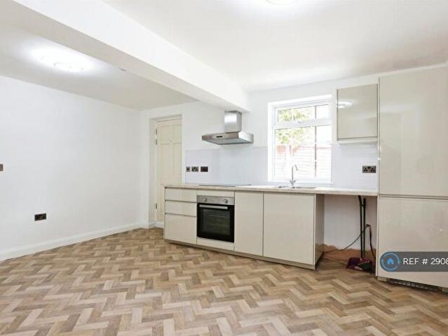 Apartment for rent in New Bilton, Warwickshire