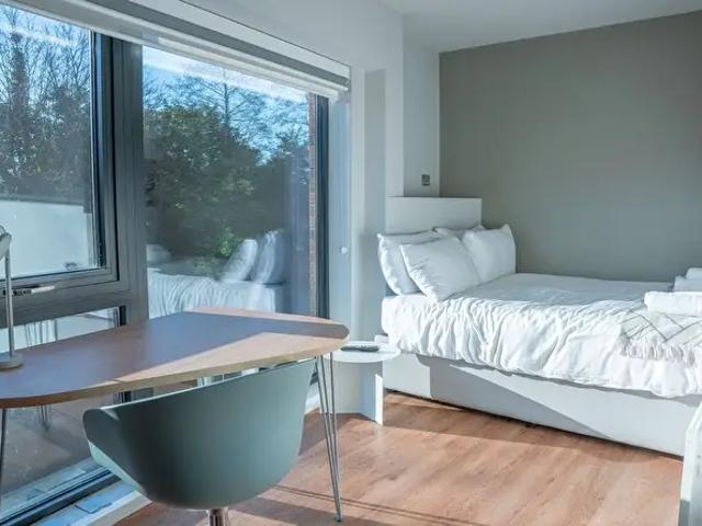 Apartment for rent in The Park, City of Nottingham