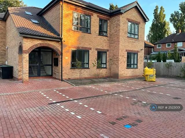 Apartment for rent in Wake Green, West Midlands