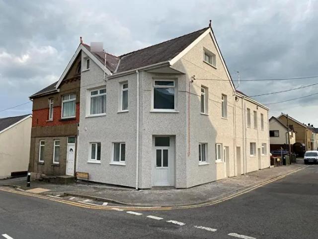 Apartment for rent in Llandybie, Penygroes