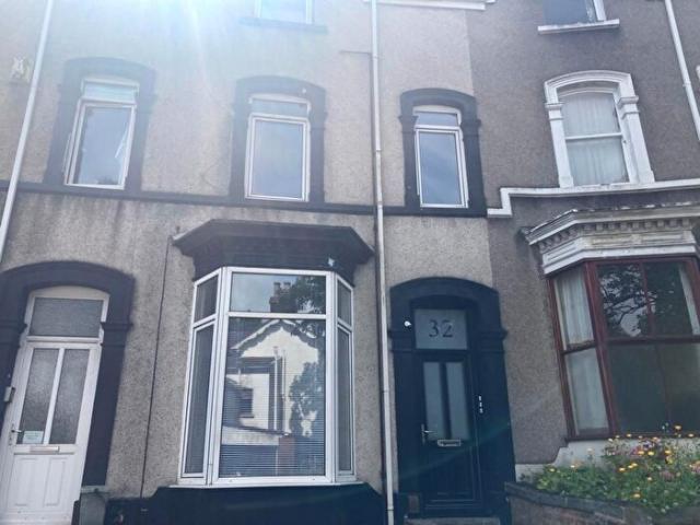 Apartment for rent in Nangreaves, Wales
