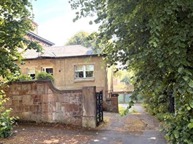 Apartment for rent in Pollokshields, Scotland