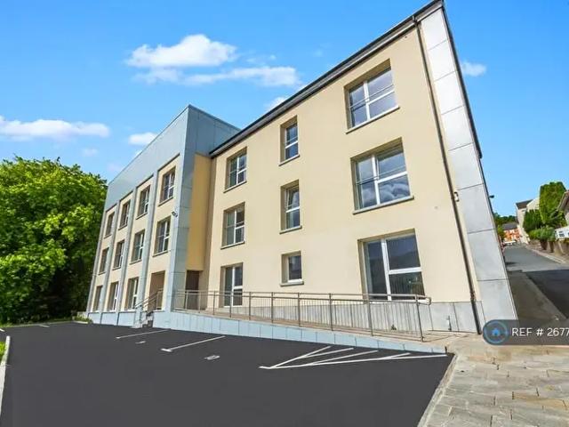 Apartment for rent in Hilltop, Ebbw Vale