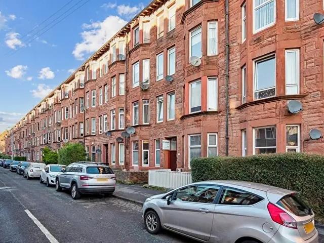 Apartment for rent in Battlefield, Scotland
