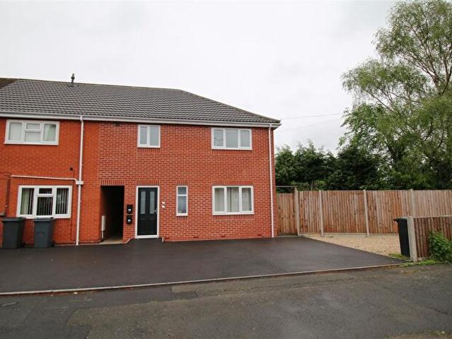 Apartment for rent in Ash Green, Camp Hill