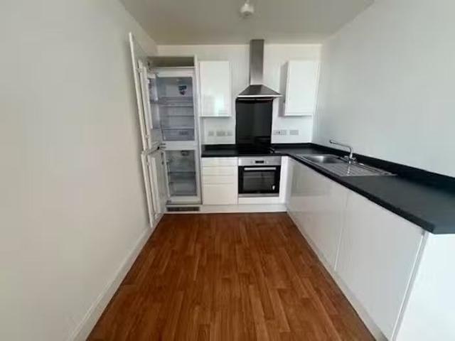 Apartment for rent in Netherton