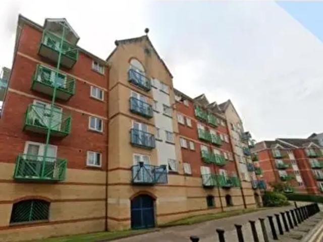 Apartment for rent in Waterfront, Swansea