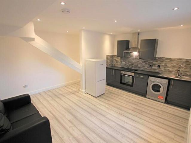 Apartment for rent in St Matthew's, Old Wharf