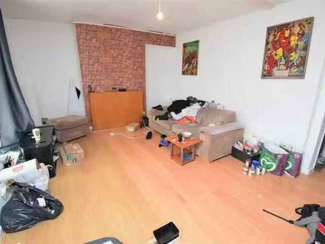 Apartment for rent in Newport