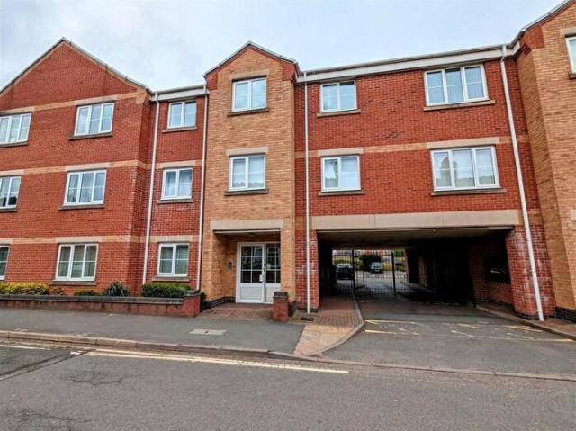 Apartment for rent in Chilvers Coton, Camp Hill