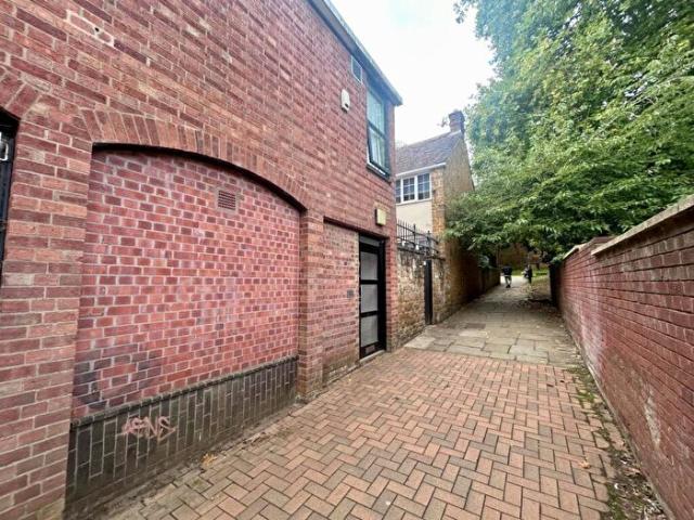 Apartment for rent in Evershot, Oxfordshire
