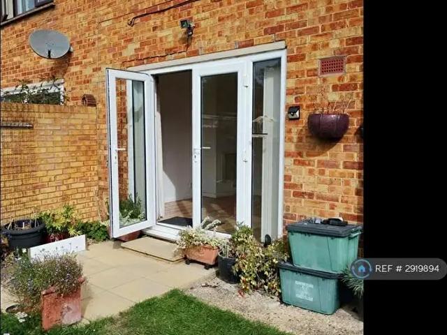 Apartment for rent in Walton Court, Aylesbury
