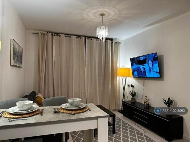 Apartment for rent in St Matthew's, Old Wharf