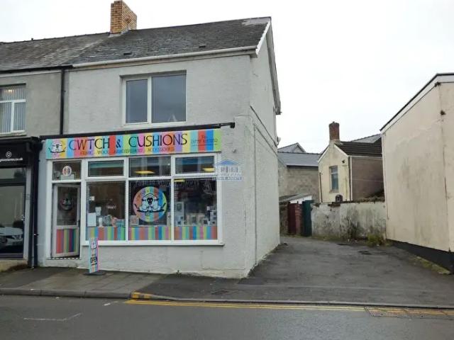 Apartment for rent in Pyle, Kenfig Hill