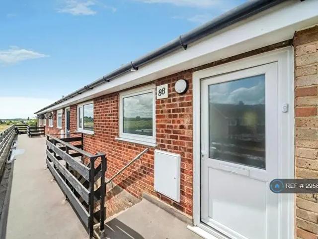 Apartment for rent in Berrick Salome, Oxfordshire