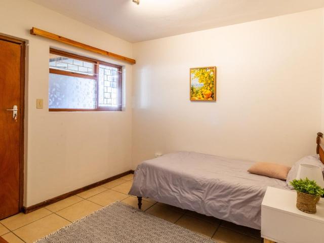 Apartment for rent in Onverwacht, Western Cape