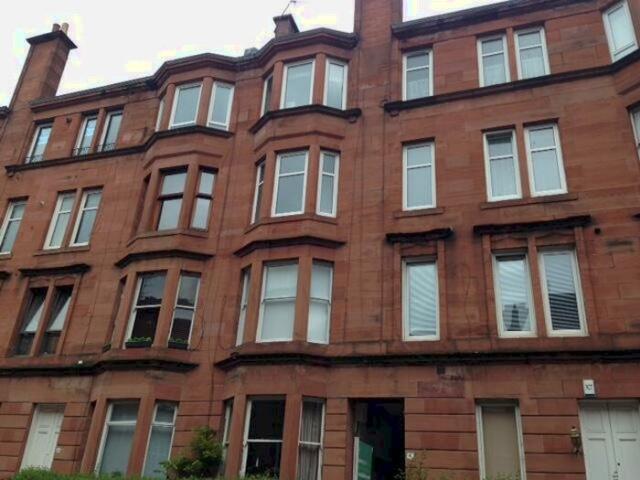 Apartment for rent in Thornwood, Glasgow